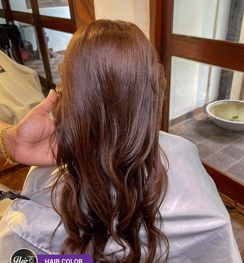 Ladies hair salon coloring, at hair me by anushka colombo 5, Sri Lanka.